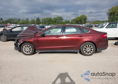 2015 Ford Fusion S из США, поврежденный, VIN 3FA6P0G76FR277100